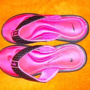 COPY - Nike Pink and black memory foam flip flops women's size 7